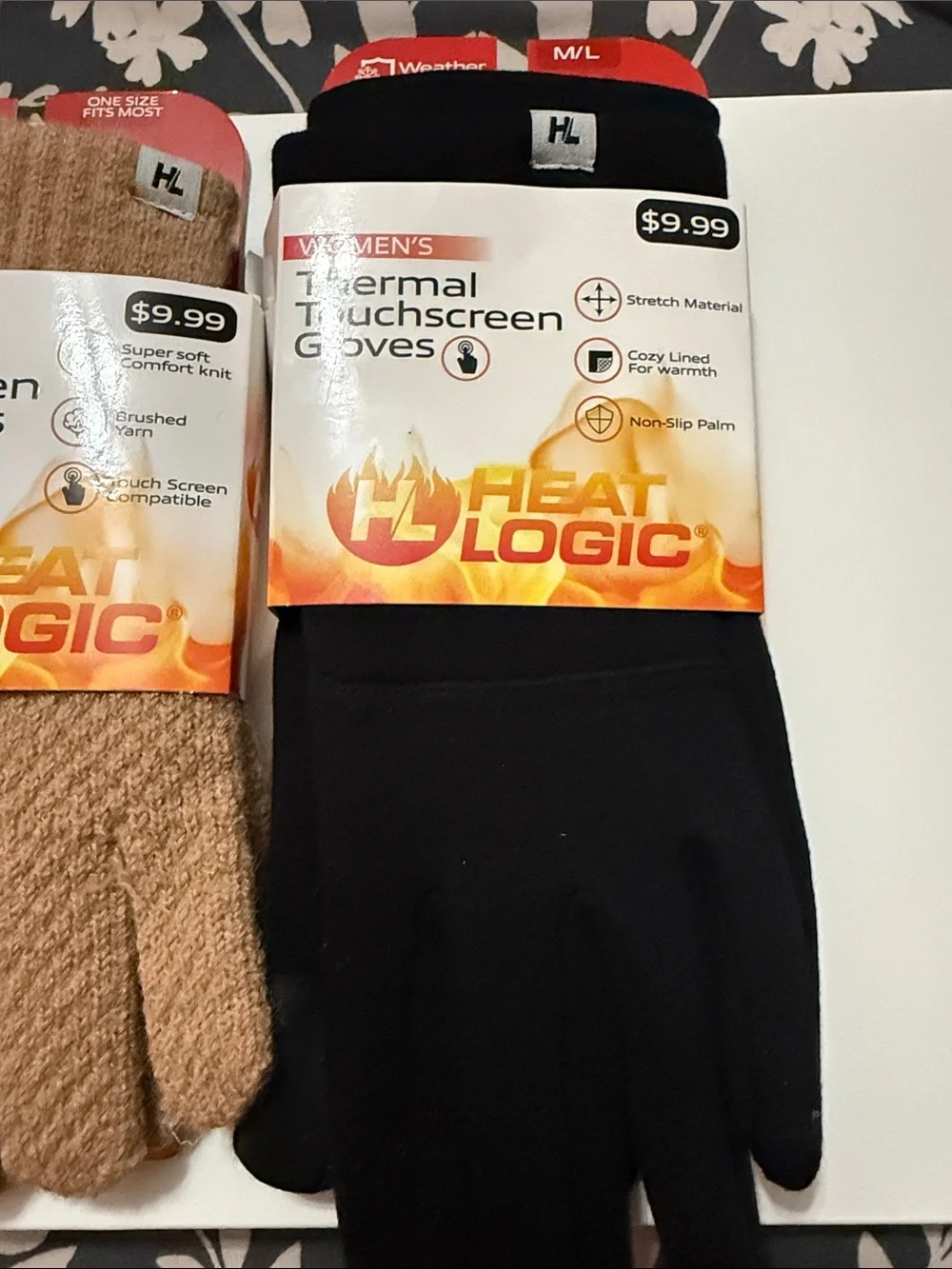 3 Women’s Touchscreen Knit Gloves - Black and Tan